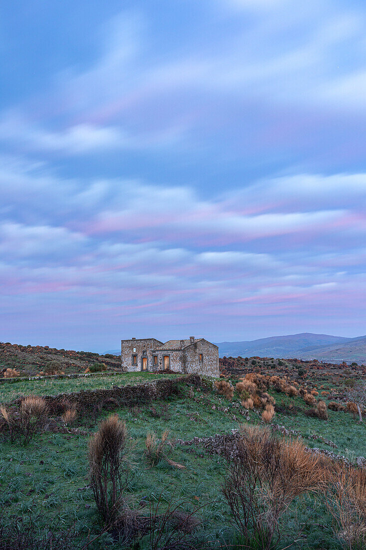 Herbst auf der Nordseite von Vulkan Ätna, Catania, Sizilien, Italien, Europa