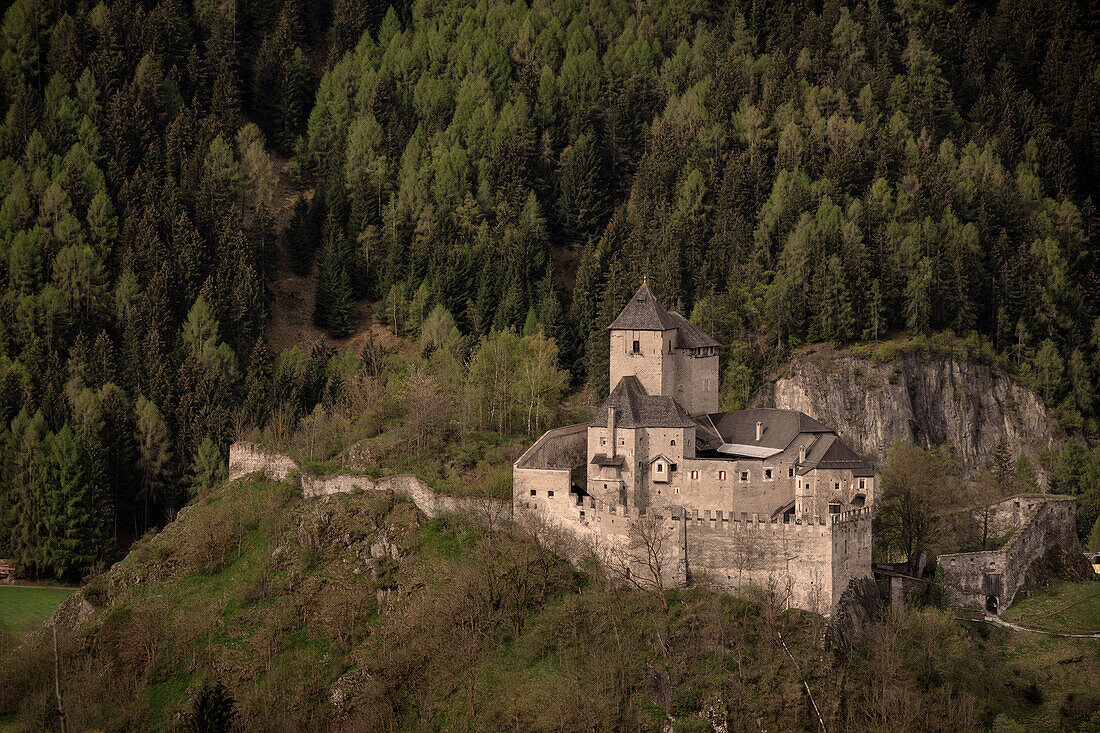 Burg Reifenstein bei Sterzing, Südtirol, Italien, Alpen, Europa