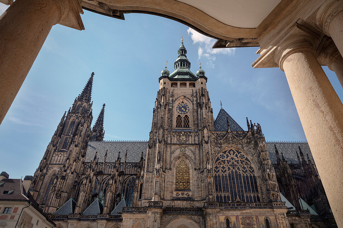 Vitus Cathedral on Castle Hill, Prague, Bohemia, Czech Republic, Europe, UNESCO World Heritage Site