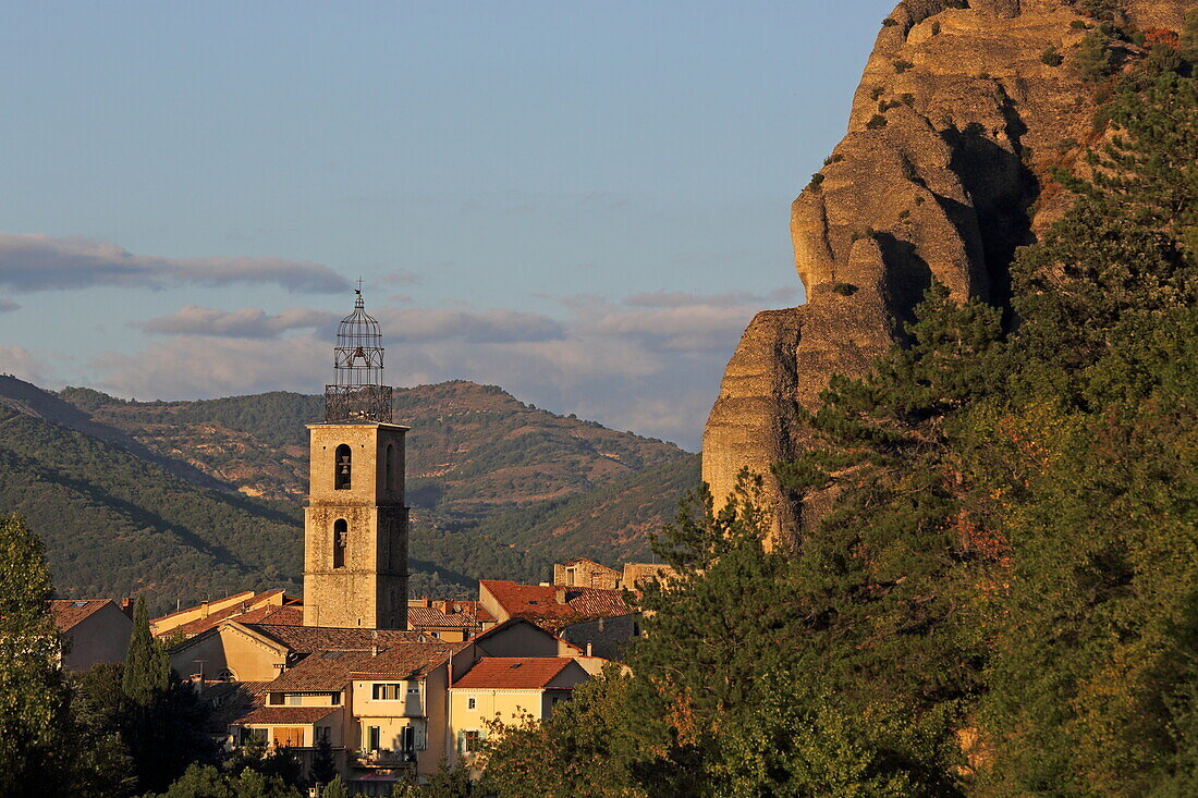 Les Mees, Alpes-de-Haute-Provence, Provence-Alpes-Cote d'Azur, France