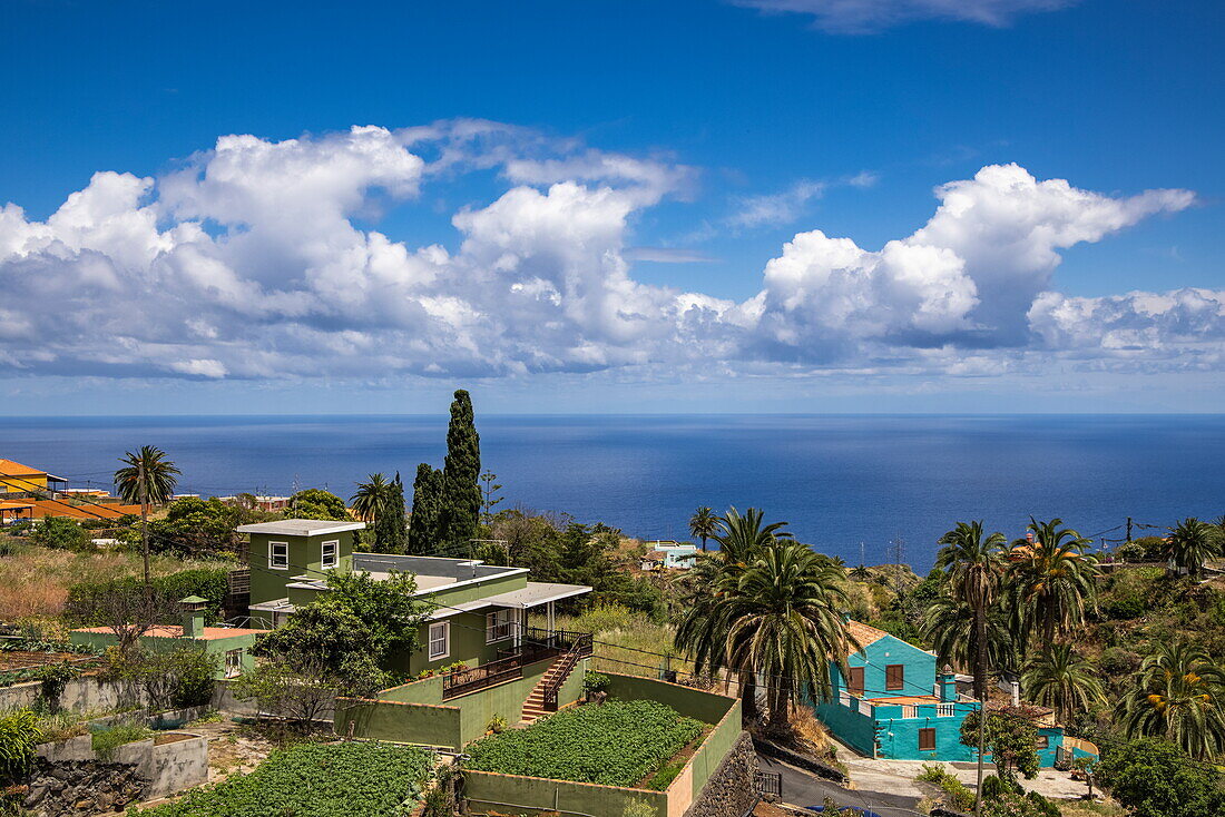 Blick über Stadt und Meer, San Pedro, La Palma, Kanarische Inseln, Spanien, Europa