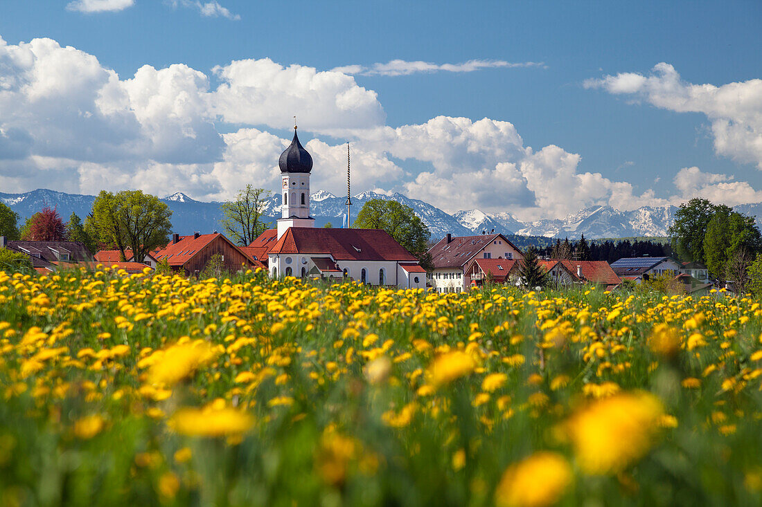 Upper Bavarian village in the foothills of the Alps, Iffeldorf, Upper Bavaria, Alps, Germany