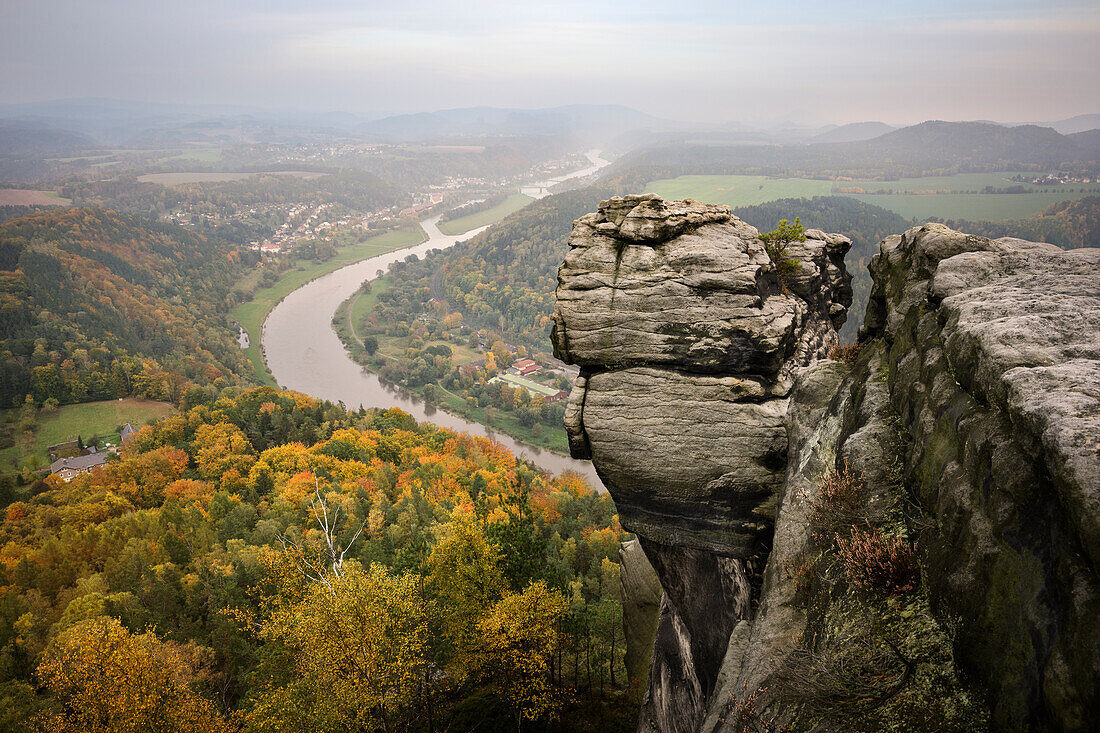 View from the table mountain Lilienstein on the Elbe, Saxon Switzerland, Elbe Sandstone Mountains, Saxony, Elbe, Germany, Europe