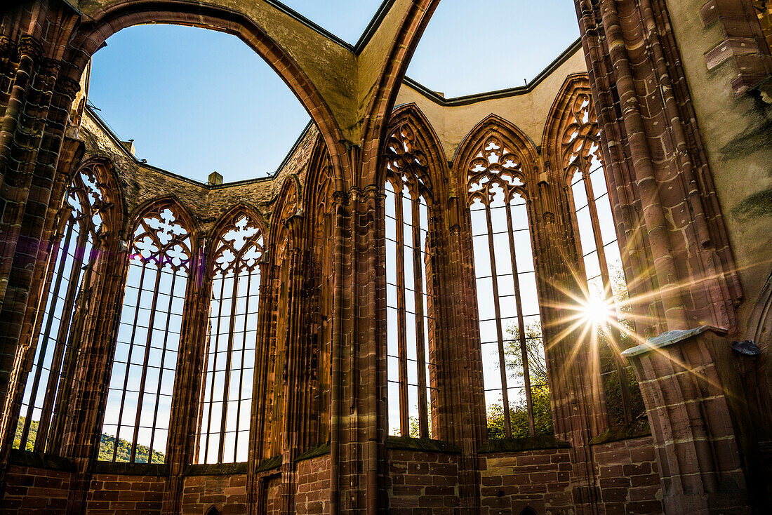 Kirchenruine Wernerkapelle, Bacharach, Oberes Mittelrheintal, UNESCO Weltkulturerbe, Rhein, Rheinland-Pfalz, Deutschland