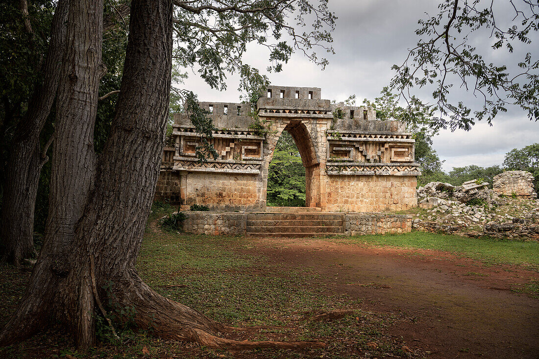 Archway of Labná, ruined city of the Maya on the Ruta Puuc, Mexico, North America, Latin America