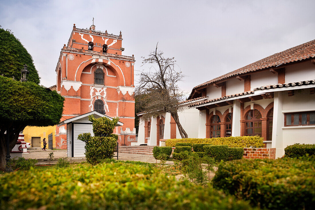 City gate &quot;Arco del Carmen&quot;, San Cristóbal de las Casas, Central Highlands (Sierra Madre de Chiapas), Mexico, North America, Latin America