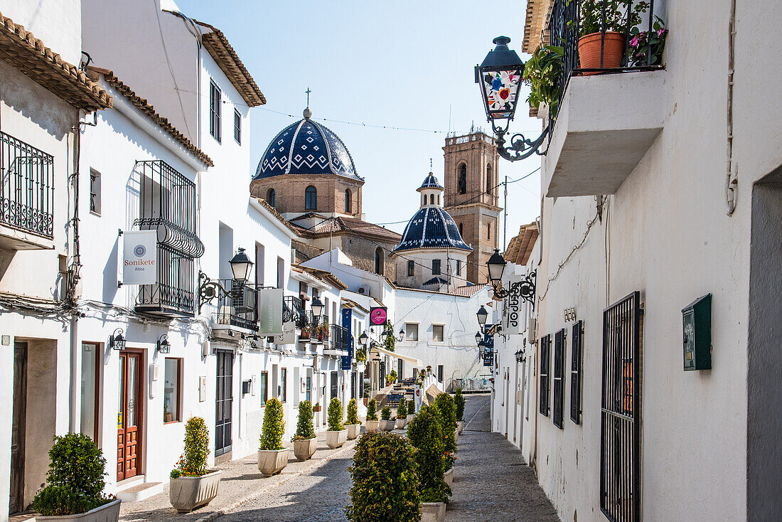 Altea Bergkirche Nuestra Senora de Consuleo in Carrer San Miguel, Costa Blanca, Spanien