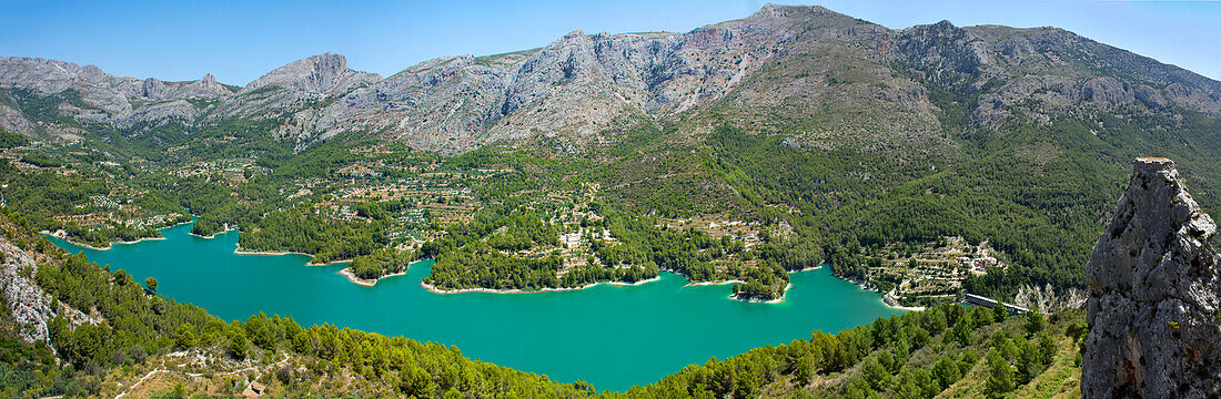 Guadalest reservoir and hill fort in the Serella mountains of the Costa Blanca is a well known destination to visit