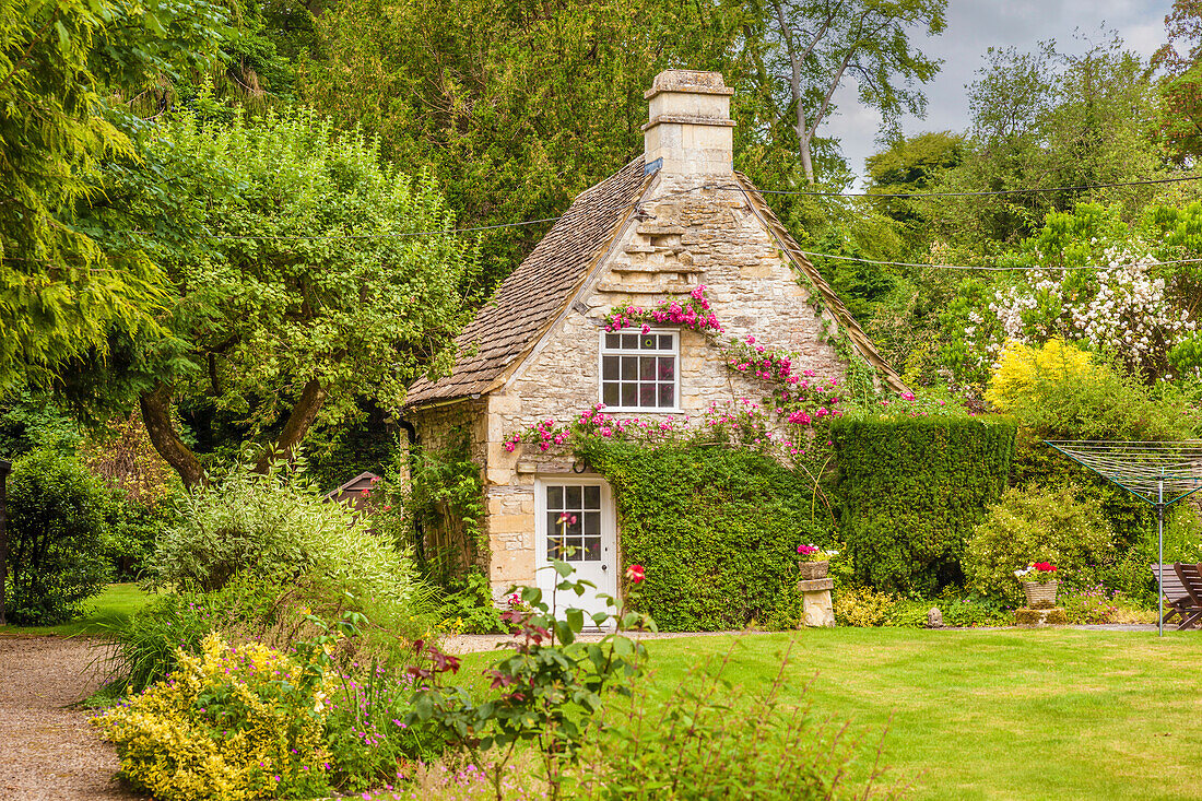 Cottage in the village of Castle Combe, Wiltshire, England