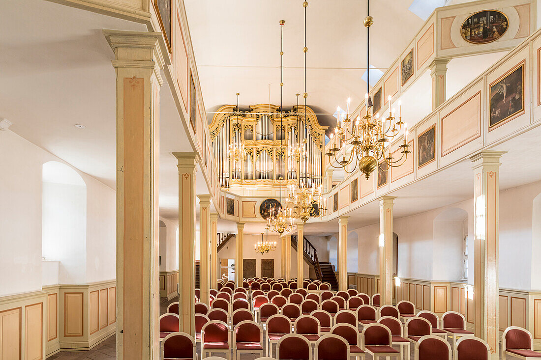 Orgel in der Schlosskirche des Landgrafenschlosses in Bad Homburg vor der Höhe, Taunus, Hessen, Deutschland