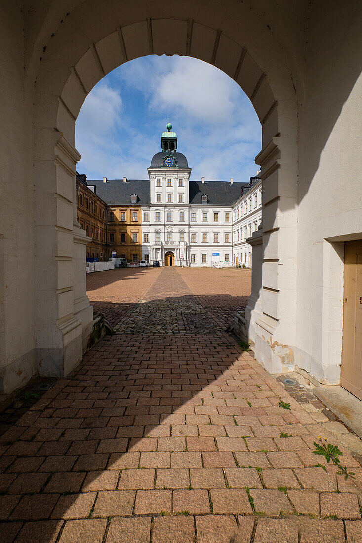 Das Schloss Neu-Augustusburg in Weißenfels an der Straße der Romanik, Burgenlandkreis, Sachsen-Anhalt, Deutschland\n