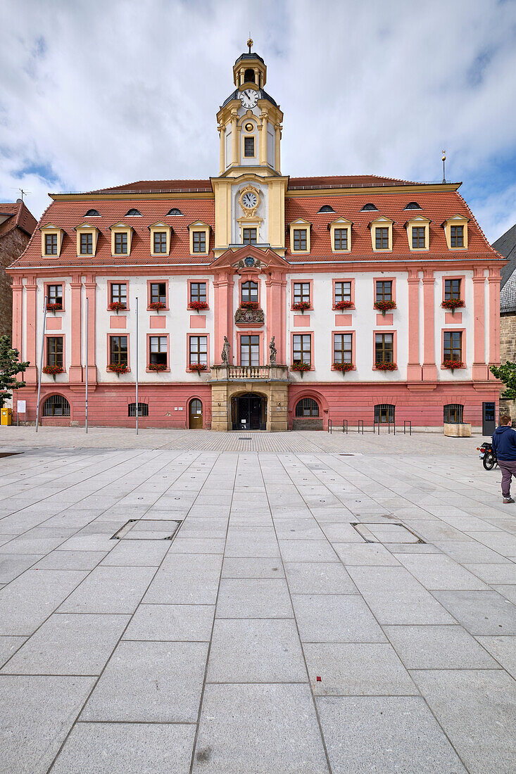 Rathaus am Marktplatz in Weißenfels an der Straße der Romanik, Burgenlandkreis, Sachsen-Anhalt, Deutschland