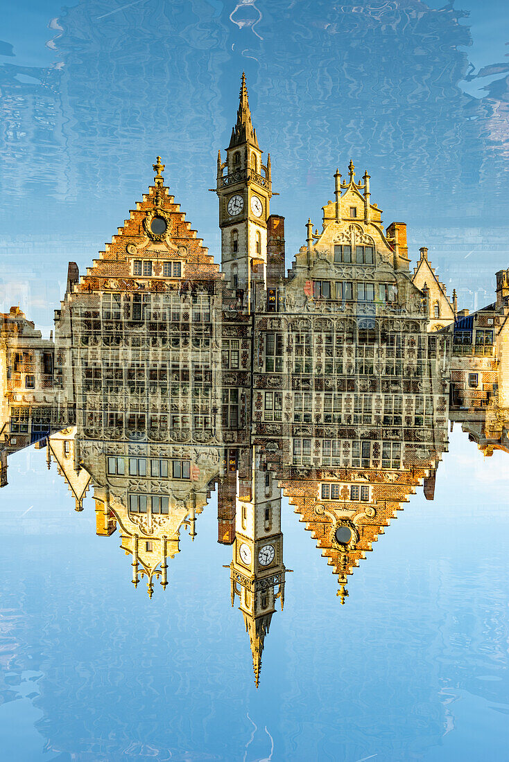 Doppelbelichtung, historische Gebäude der Graslei, alte Post, Zunfthäuser, Gent, Belgien