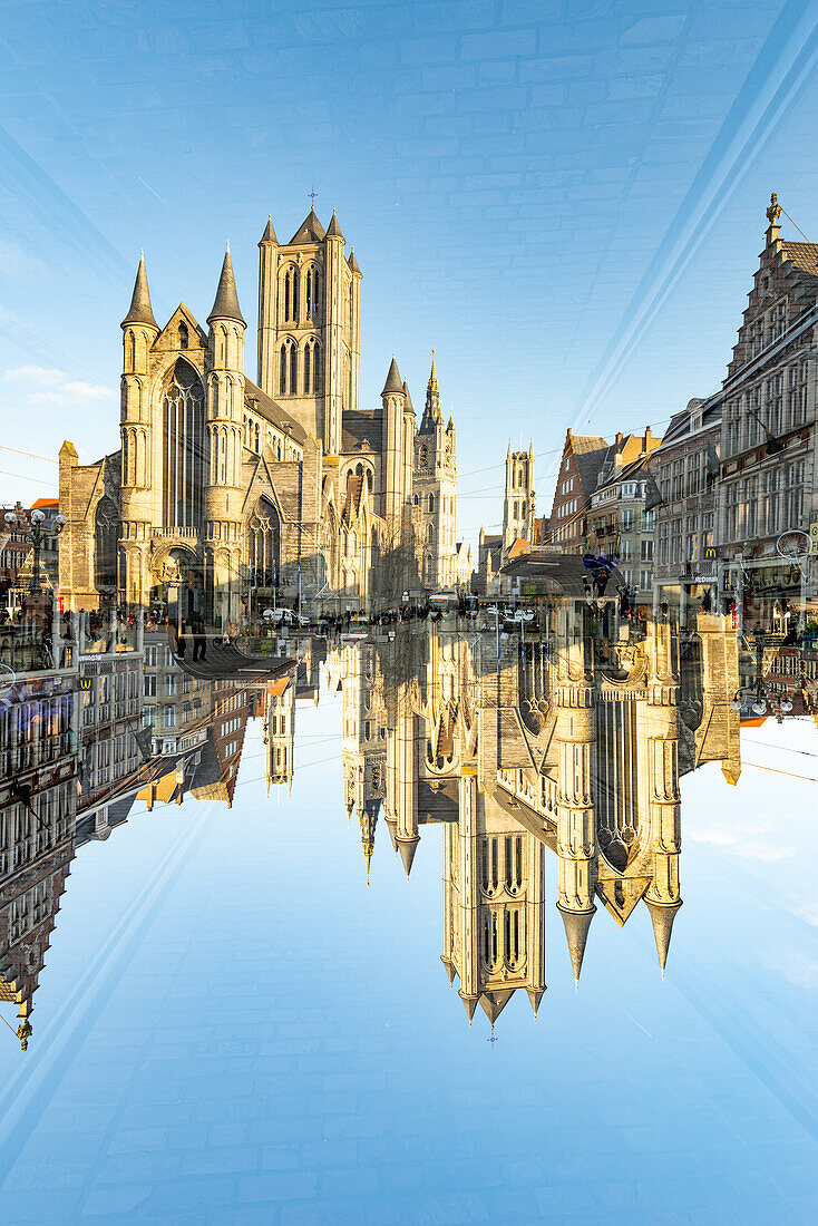 Doppelbelichtung der St.-Nikolaus-Kirche im historischen Stadtzentrum von Gent, Belgien.