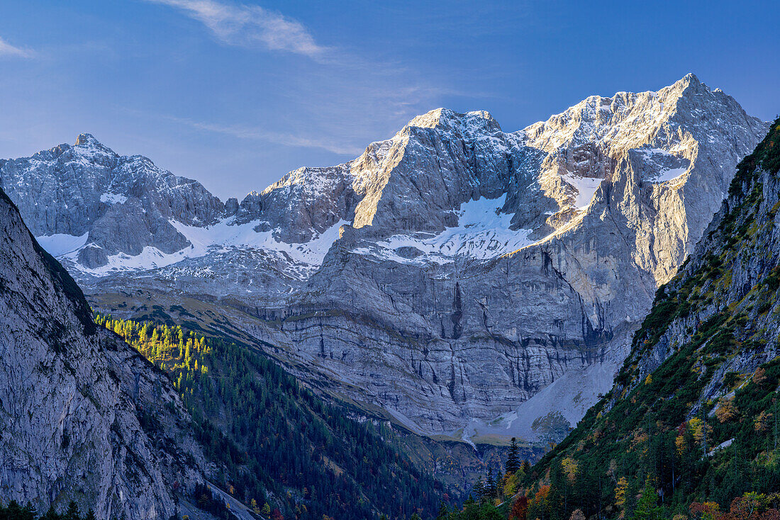 Oktobermorgen in der Eng, Hinterriß, Karwendel, Tirol, Österreich