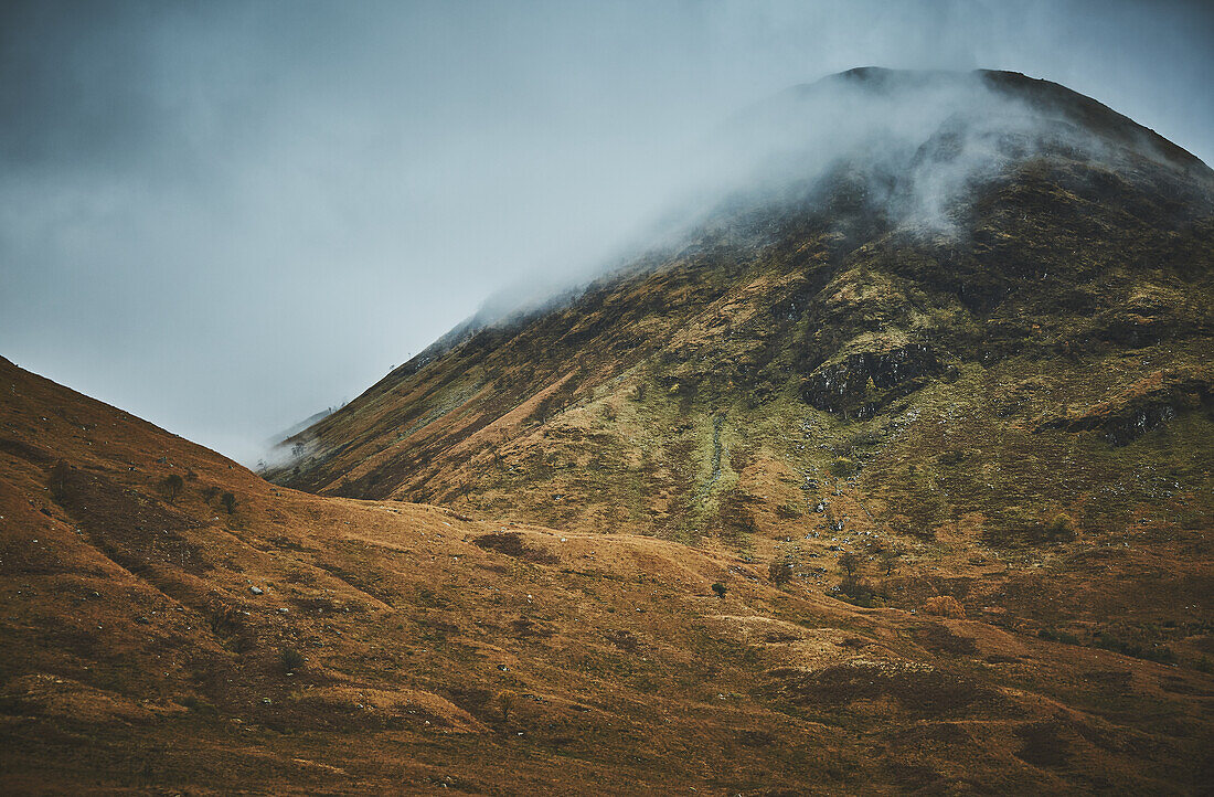 Berge von Glen Navis. Landschaft im Herbst, Highlands, Schottland, Vereinigtes Königreich