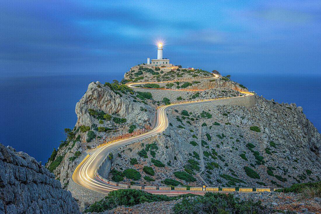 Leuchtturm Cap de Formentor bei Nacht, Nordküste, Mallorca, Spanien