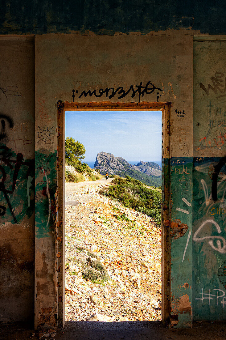 Lost Place auf der Halbinsel Formentor, Nordküste, Mallorca, Spanien