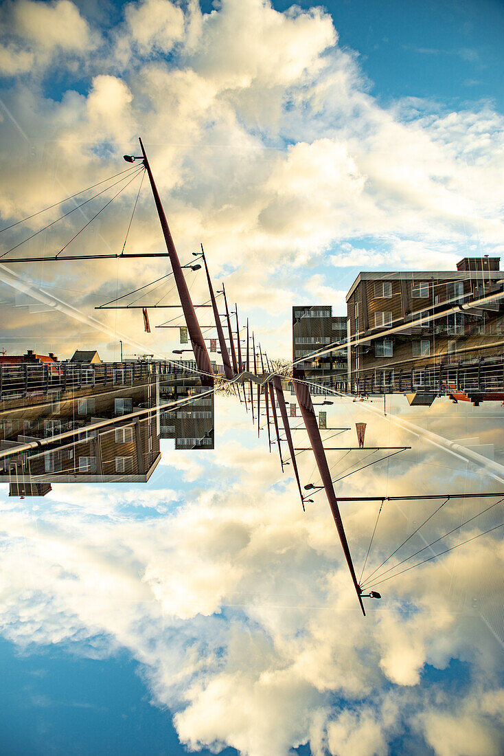 Eine Radfahrerbrücke in Gent, Belgien.