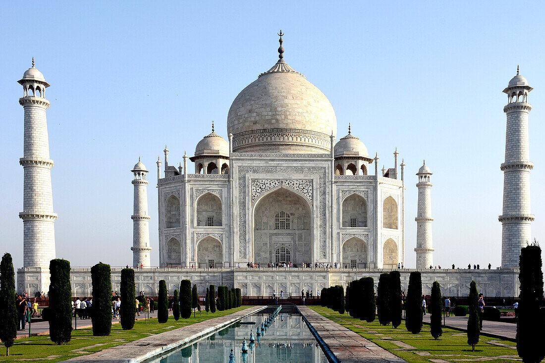 Palastgarten und Tempel Taj Mahal, Agra, Uttar Pradesh, Indien
