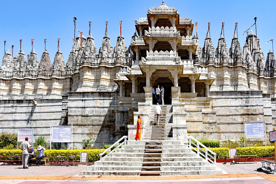 India, Radjastan, Jain Temple, Ranackpur, with the highest level of stone carving