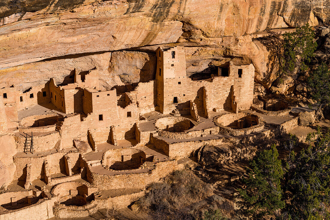 Ancient cliff dwellings of the ancestral pueblos in the Mesa Verde National Park.