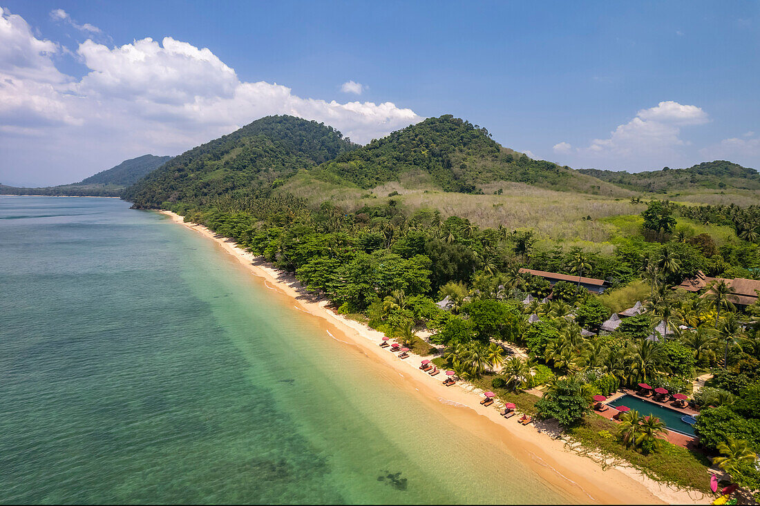 Hotels am Haad Lang Khao beach auf der Insel Koh Libong in der Andamanensee, Thailand, Asien