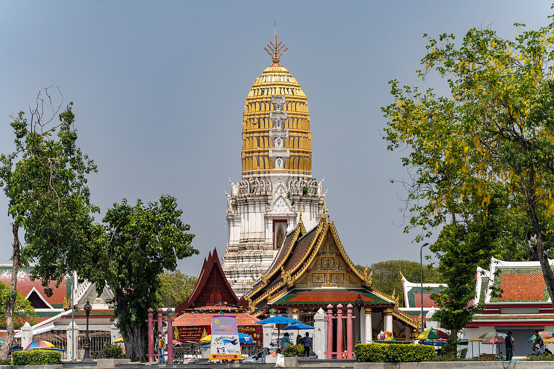 Prang des buddhistischen Tempel Wat Phra Si Rattana Mahathat in Phitsanulok, Thailand, Asien