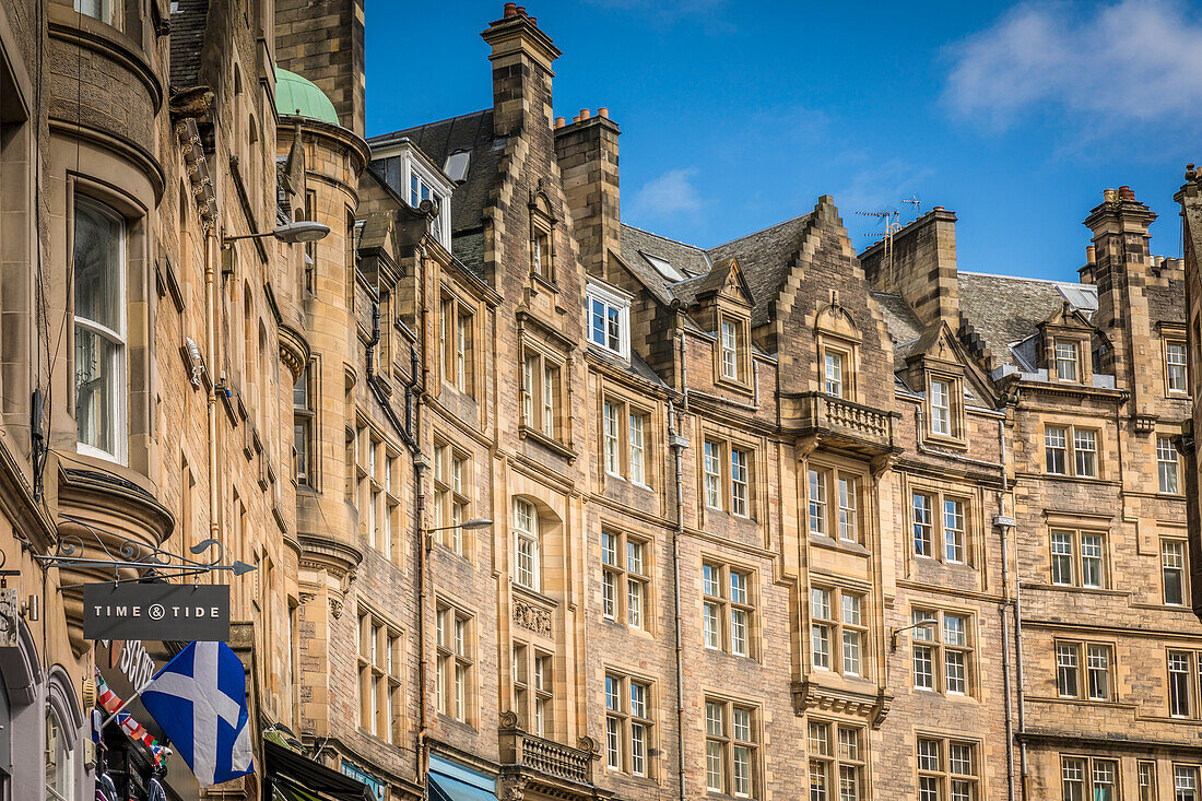 Cockburn Street in der Altstadt von Edinburgh, City of Edinburgh, Schottland, Großbritannien