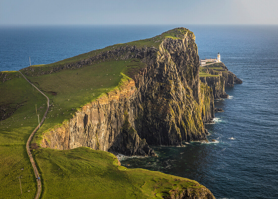 Neist Point Lighthouse, Isle of Skye, Highlands, Schottland, Großbritannien