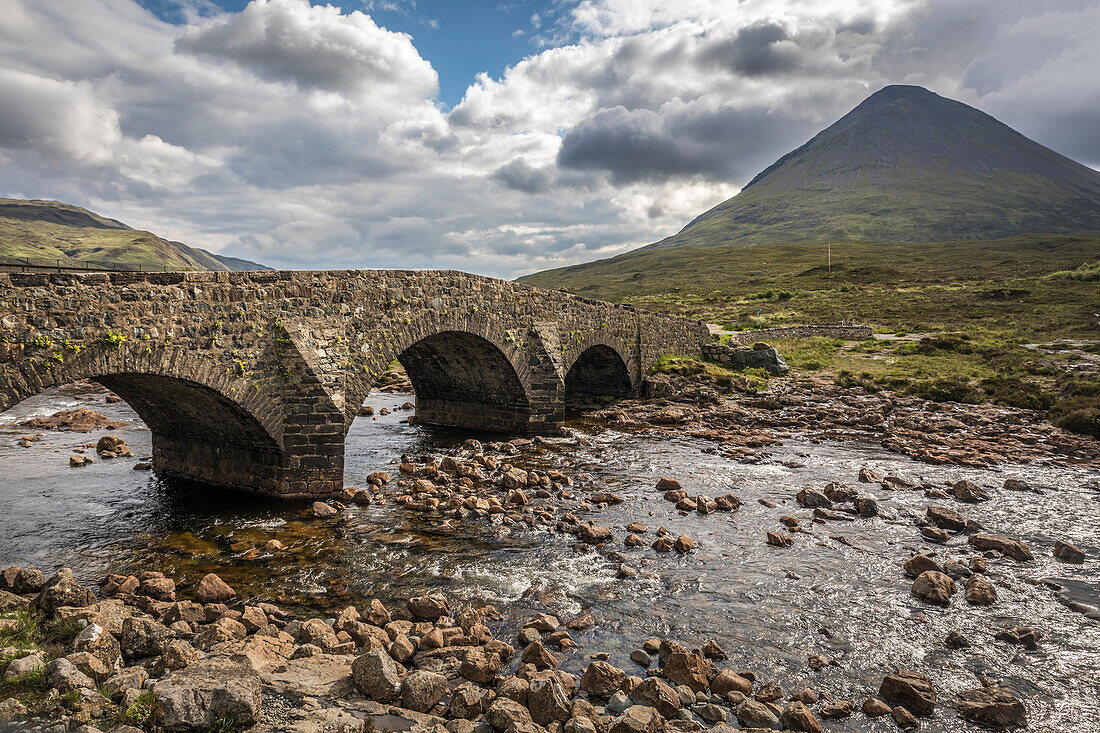 Sligachan Old Bridge, Isle of Skye, Highlands, Schottland, Großbritannien