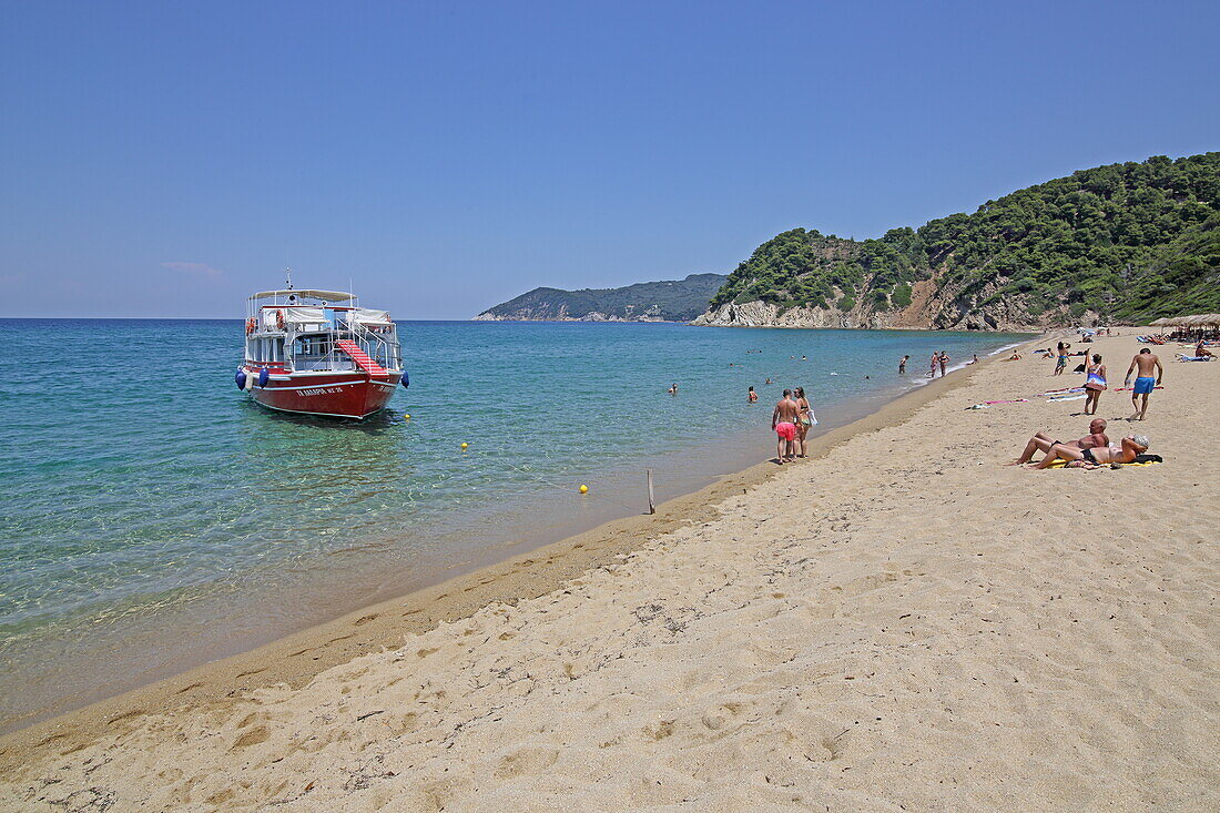 Ligaries Strand an der Nordküste der Insel Skiathos, Nördliche Sporaden, Griechenland