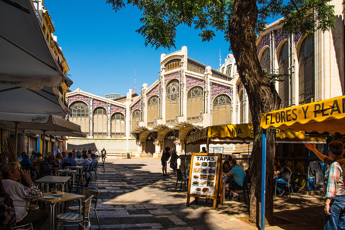 Valencia , Central Market Hall, Mercado Central , with tapas bars, Spain