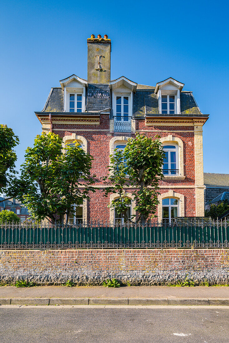 Mansion in Etretat