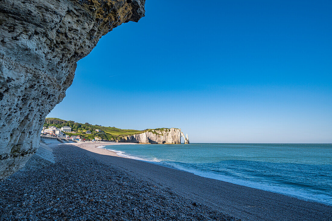 View of the Etretat and Falaise d'Aval chalk ledges