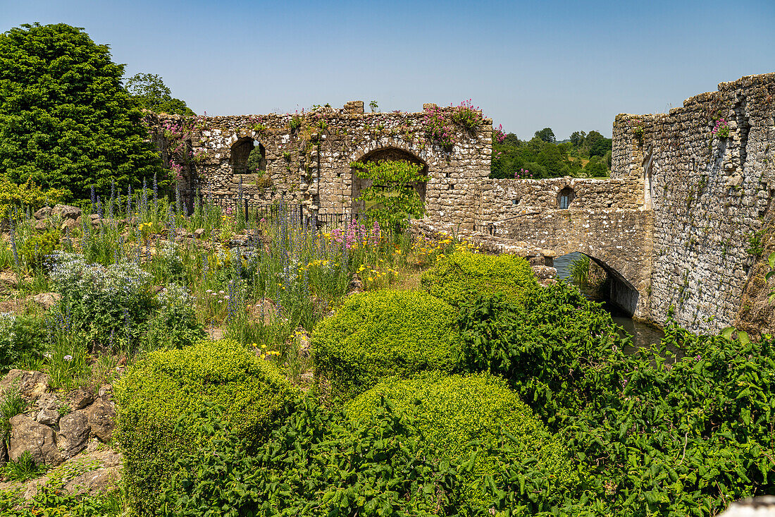 The moated Leeds Castle near Maidstone, Kent, England, Great Britain, Europe