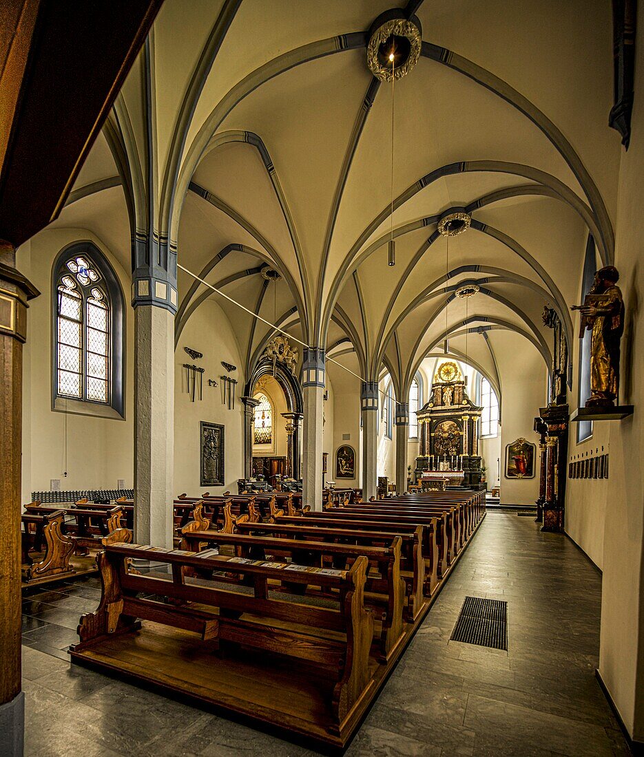 Innenraum der Wallfahrtskirche von Kloster Bornhofen, Kamp-Bornhofen, Oberes Mittelrheintal, Rheinland-Pfalz, Deutschland