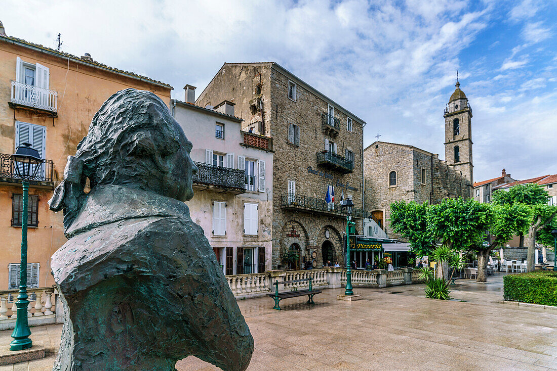 Sartene, Statue, Dorfplatz, Korsika, Frankreich, Europa