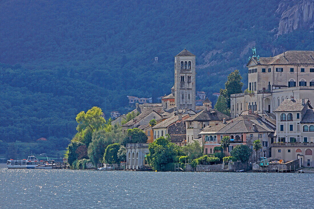 Isola San Giulio in Lake Orta with the Basilica di San Giulio and the Abbey Mater Ecclesiae, Piedmont, Italy