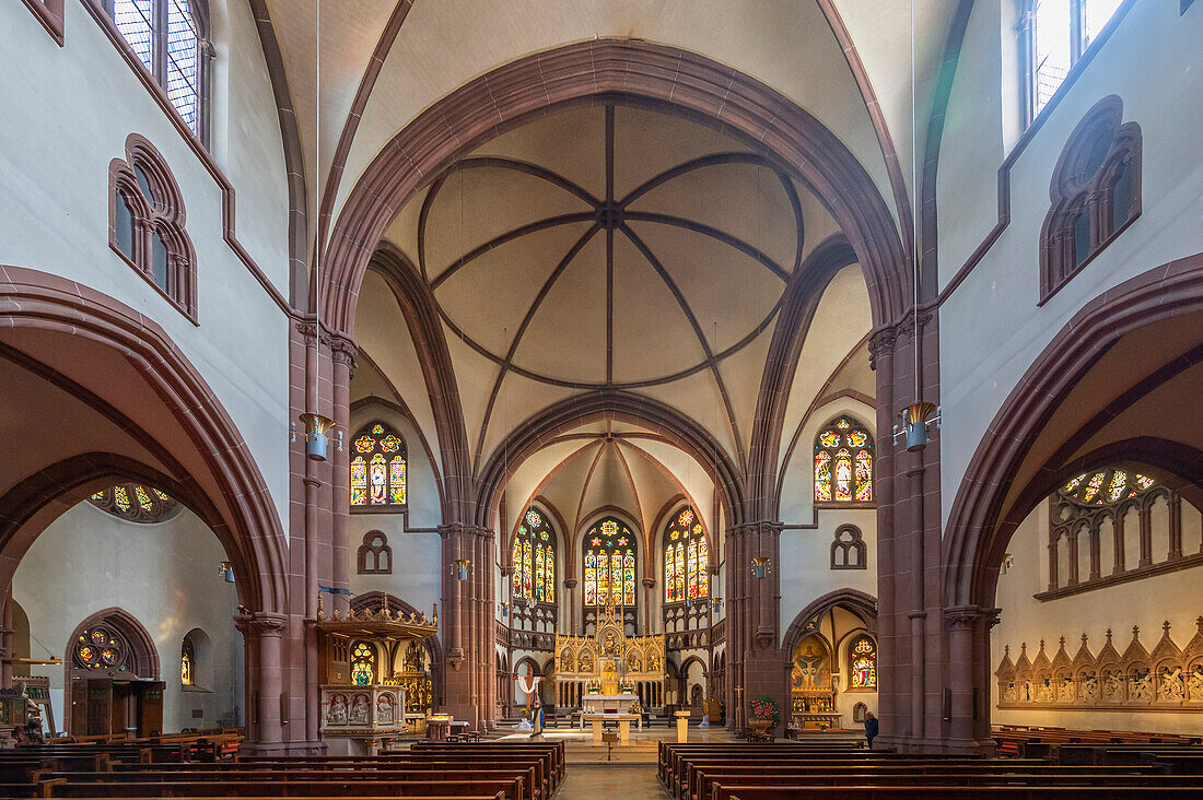 Cathedral of the Bergstrasse St. Peter, Heppenheim, Odenwald, GEO-Naturpark Bergstrasse-Odenwald, Hesse, Germany