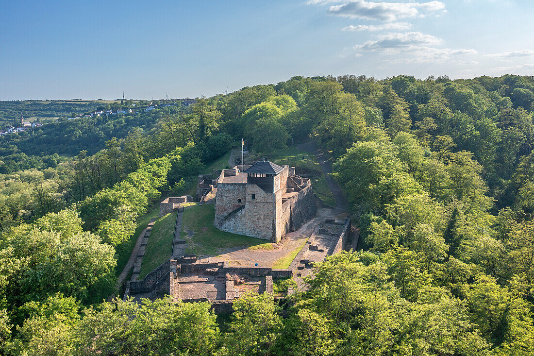 Teufelsburg castle ruins near Überherrn-Felsberg, Saarland, Germany