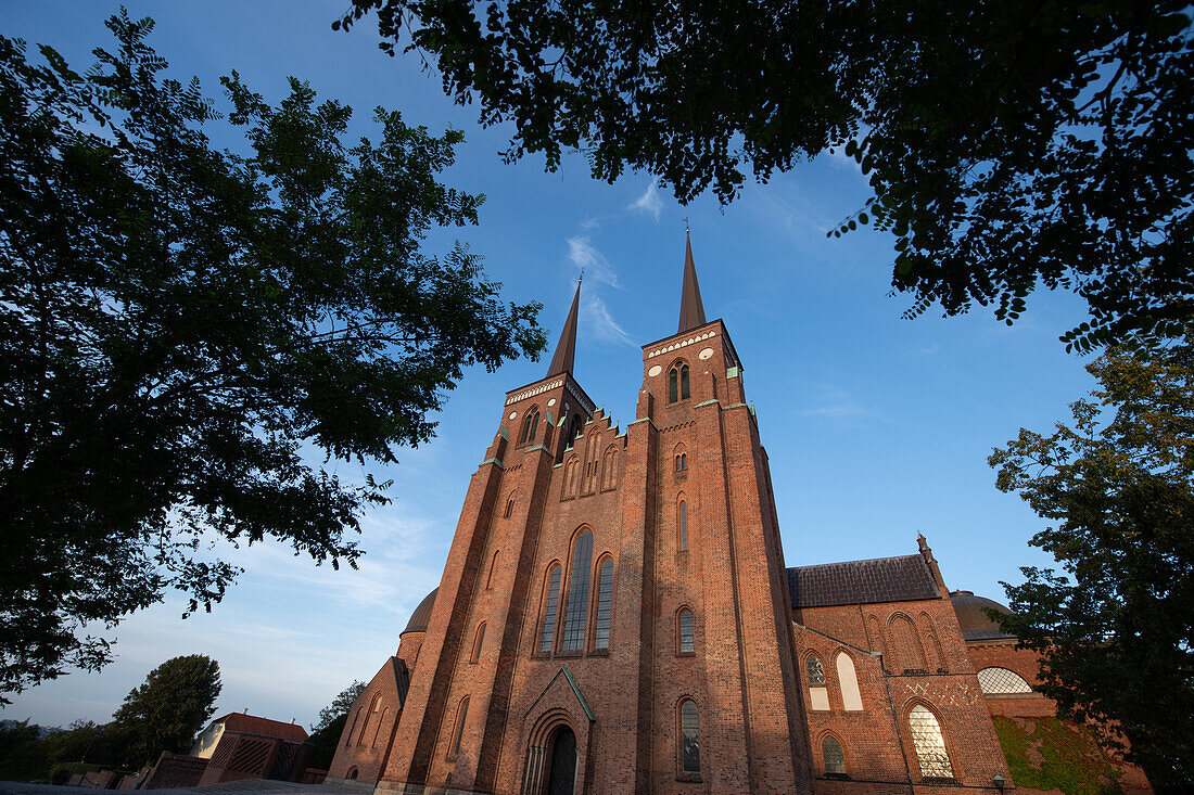 Der Dom von Roskilde aus dem 13.Jh. ist die bedeutendste Kirche Dänemarks und UNESCO-Welterbe, Seeland, Dänemark
