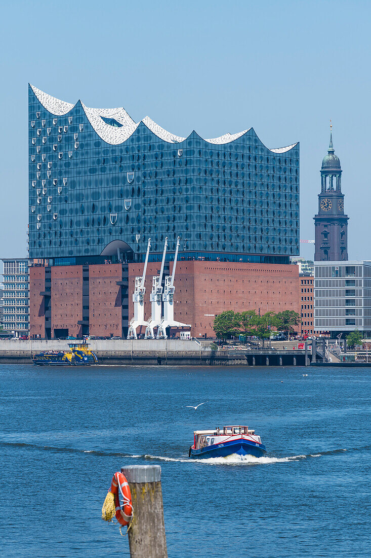 Harbor with barge, Elbphilharmonie, Michel, Hafencity, Hamburg, Germany
