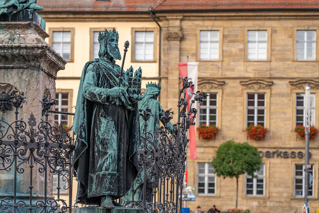 Statues at the Maximiliansbrunnen on Maxplatz or Maximiliansplatz, old town of Bamberg, Upper Franconia, Bavaria, Germany, Europe