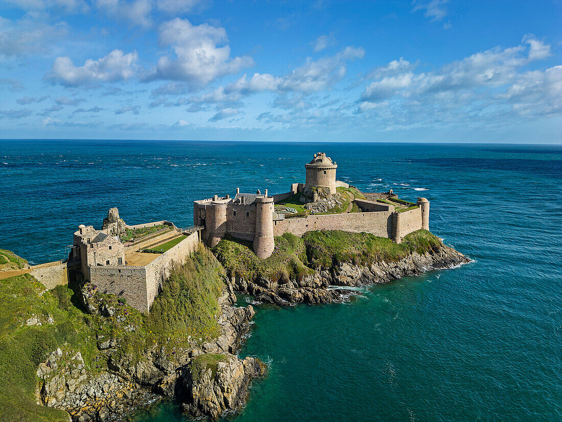 Fort La Latte, near Cap Fréhel, Côte d'Émeraude, Emerald Coast, Brittany, France