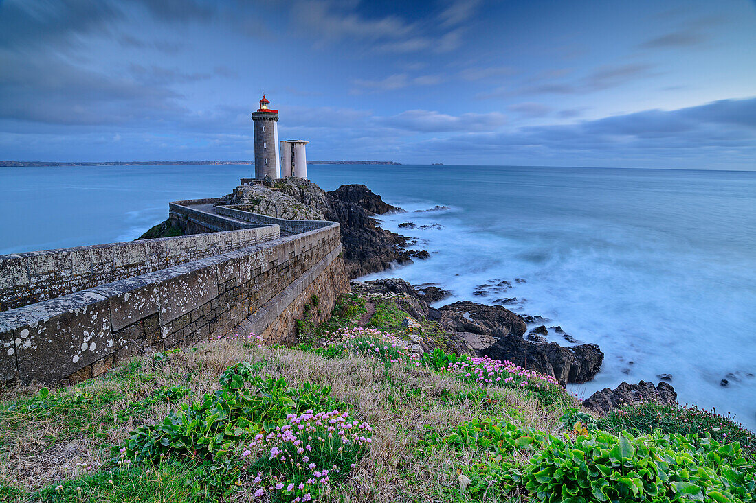 Leuchtturm Petit Minou, Phare du Petit Minou, Plouzané, Meerenge von Brest, Finistère, Bretagne, Frankreich