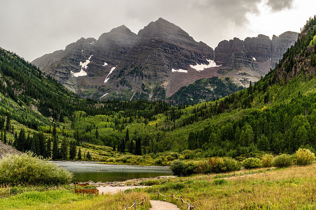 Storm coming in over the Maroon Bells in Aspen Colorado