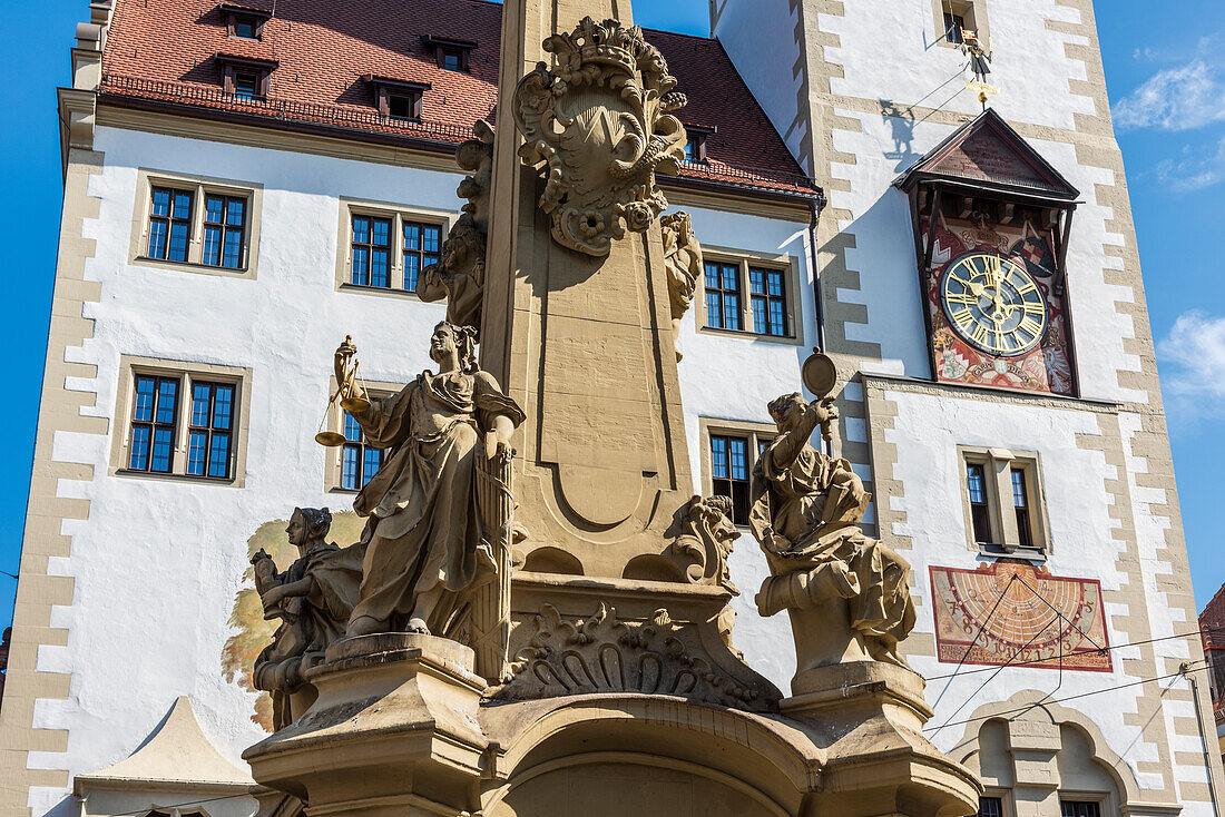 Grafeneckart town hall and four-tube fountain in Würzburg, Lower Franconia, Franconia, Bavaria, Germany