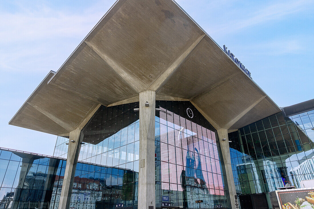 Hauptbahnhof in Katowice in Oberschlesien in Polen