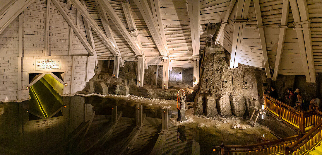 Józef-Piłsudski-Grotte (Grota Józefa Piłsudskiego) im Salzbergwerk Wieliczka in Wieliczka in Kleinpolen in Polen